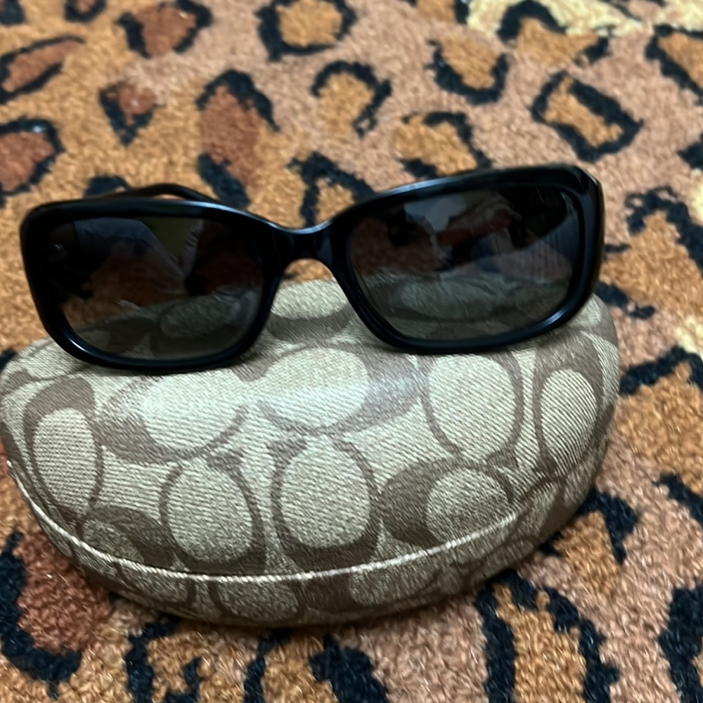 Authentic Coach Sunglasses - Picture 8 of 9